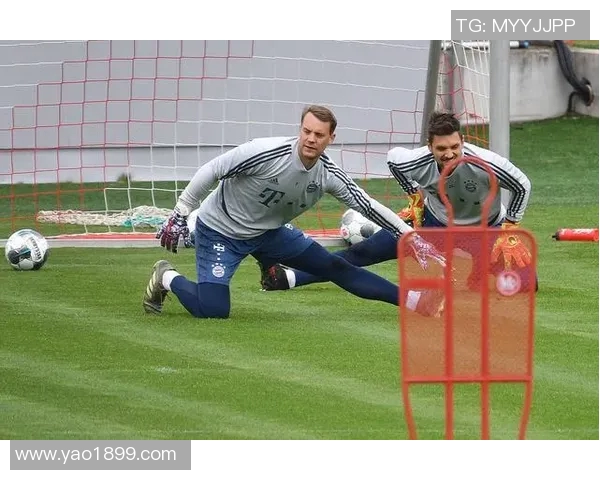 足球明星诺伊尔的艺术之旅：从绿茵场到画布的创作灵感与心路历程